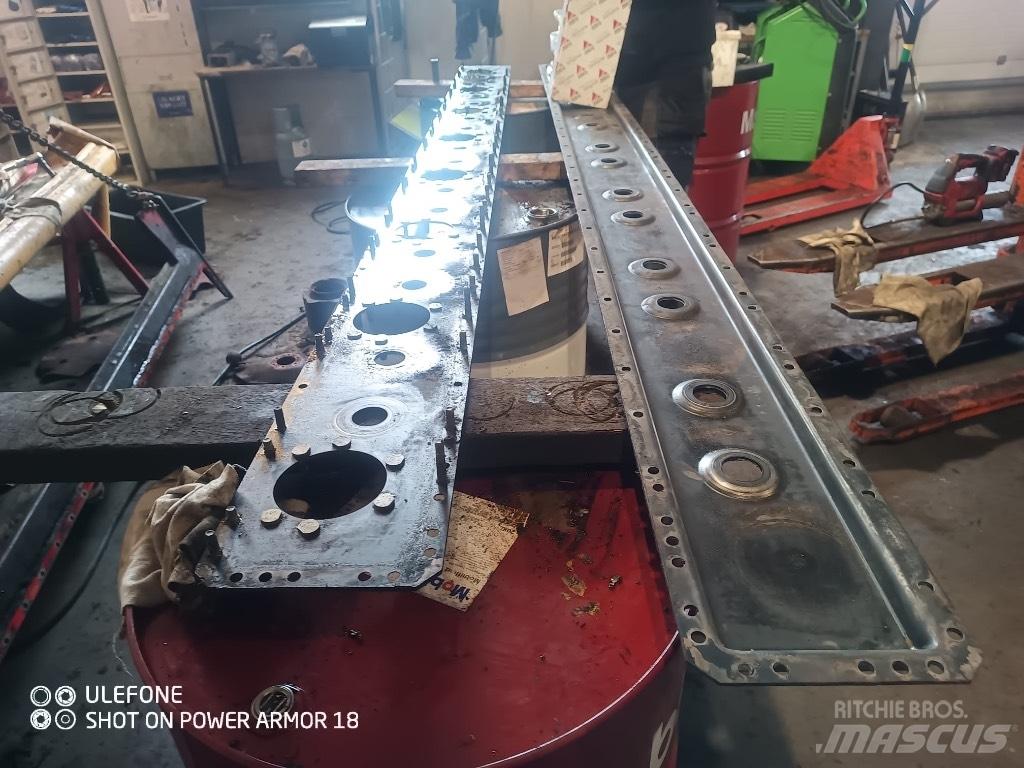 Elho NM 3200 Front Uređaji za kosilice