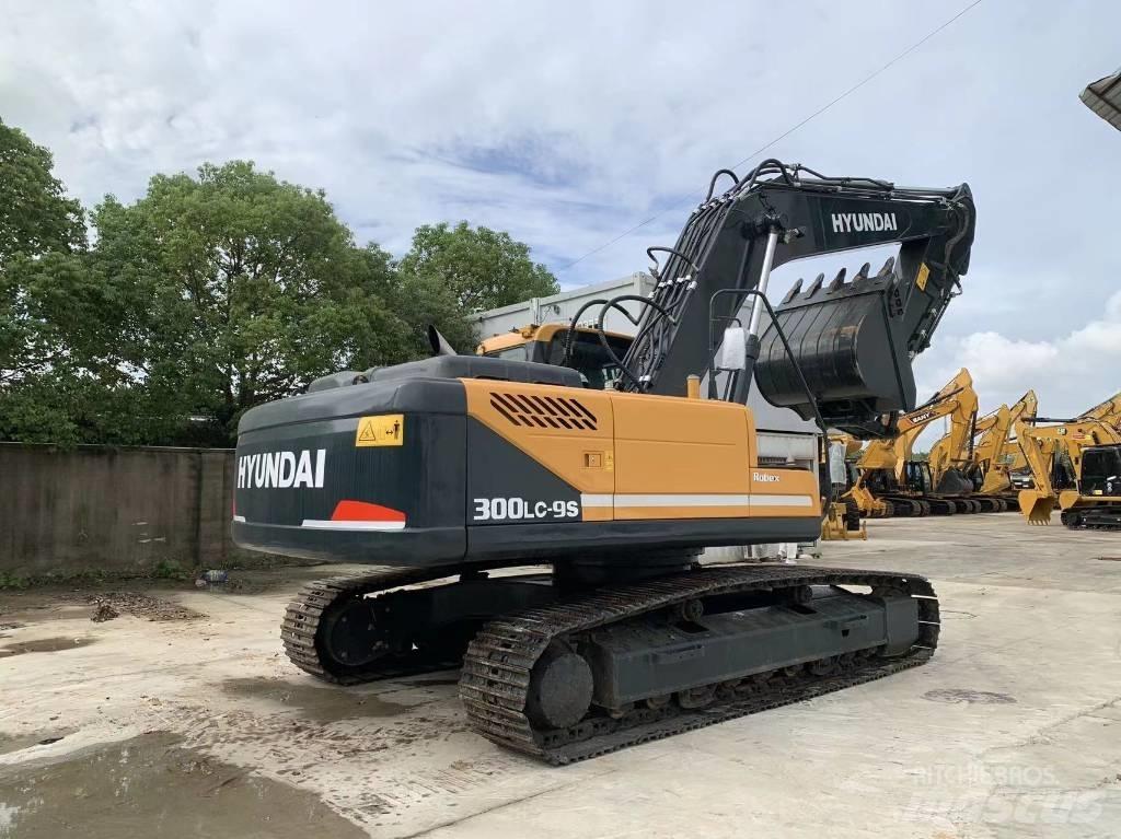 Hyundai R300LC-9S Bageri gusjeničari