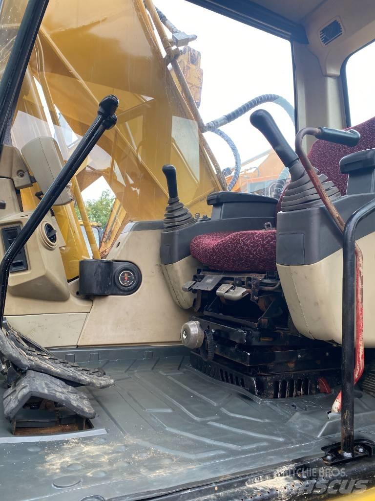 CAT 320 C L Bageri gusjeničari