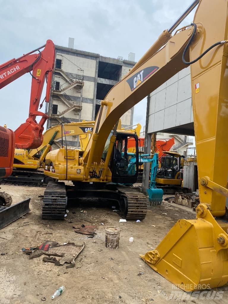 CAT 320 C L Bageri gusjeničari