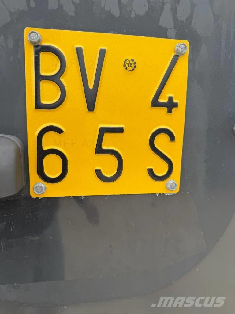 Bobcat TL 38.70 Agri Teleskopski viličari