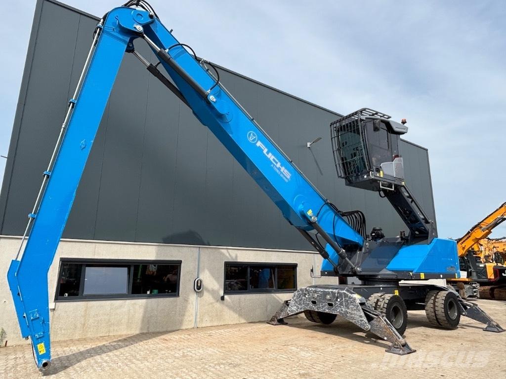 Fuchs MHL 350 F Bageri za manipuliranje materijalom / otpadom
