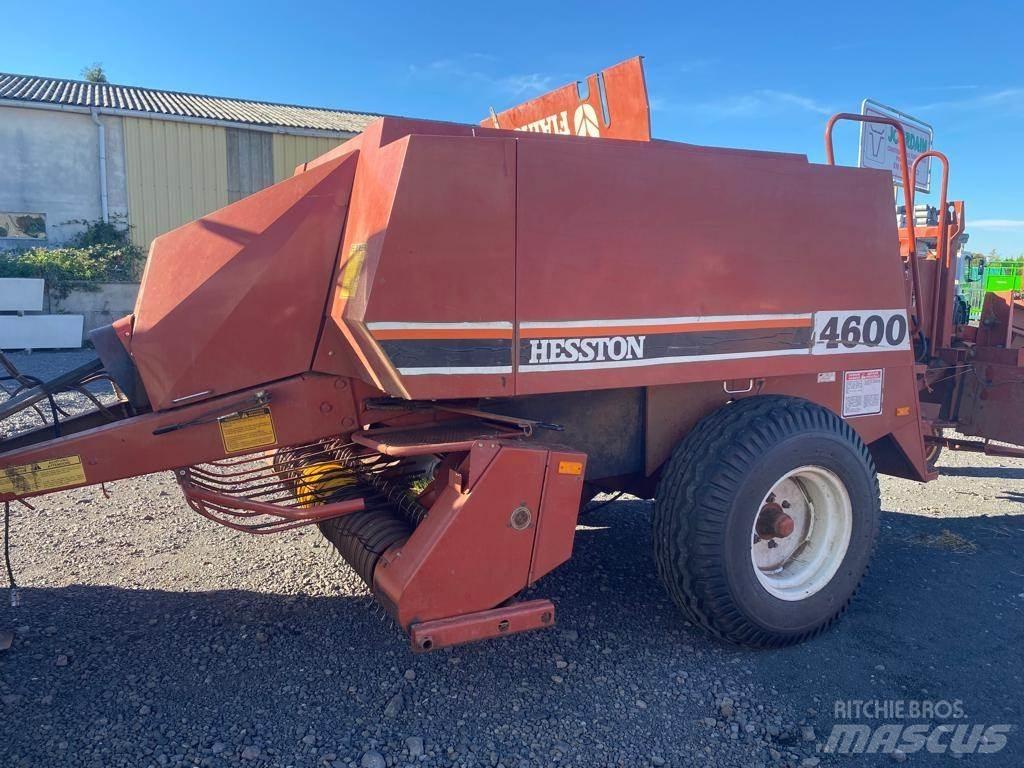 Hesston 4600 Balirke za kockaste bale