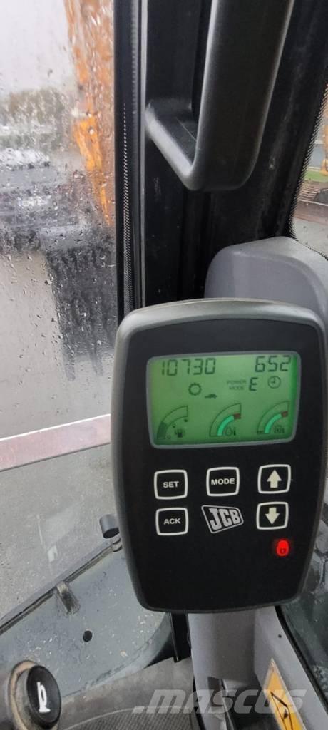 JCB JS 145 W Bageri na kotačima