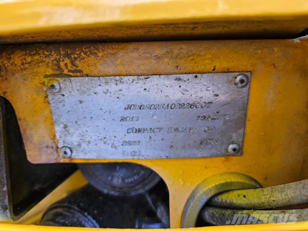 JCB 8025 ZTS Mini bageri <7t