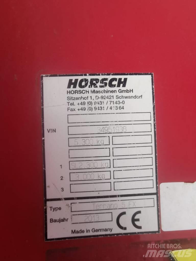 Horsch Terrano 5 FX Kultivatori