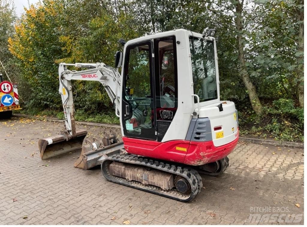 Takeuchi TB228 Mini bageri <7t