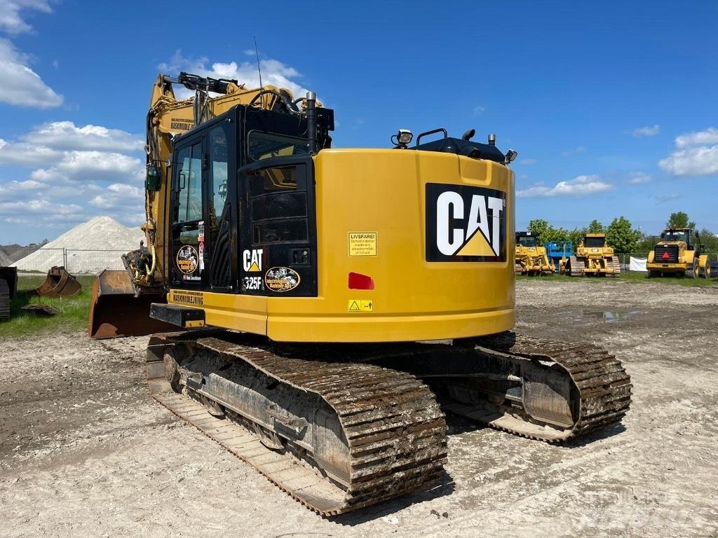 CAT 325 F Bageri gusjeničari