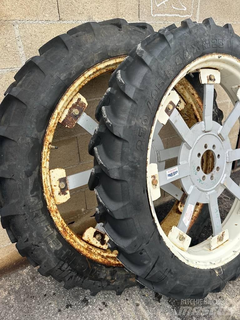 Michelin 230/95R48 Gume, kotači i naplatci