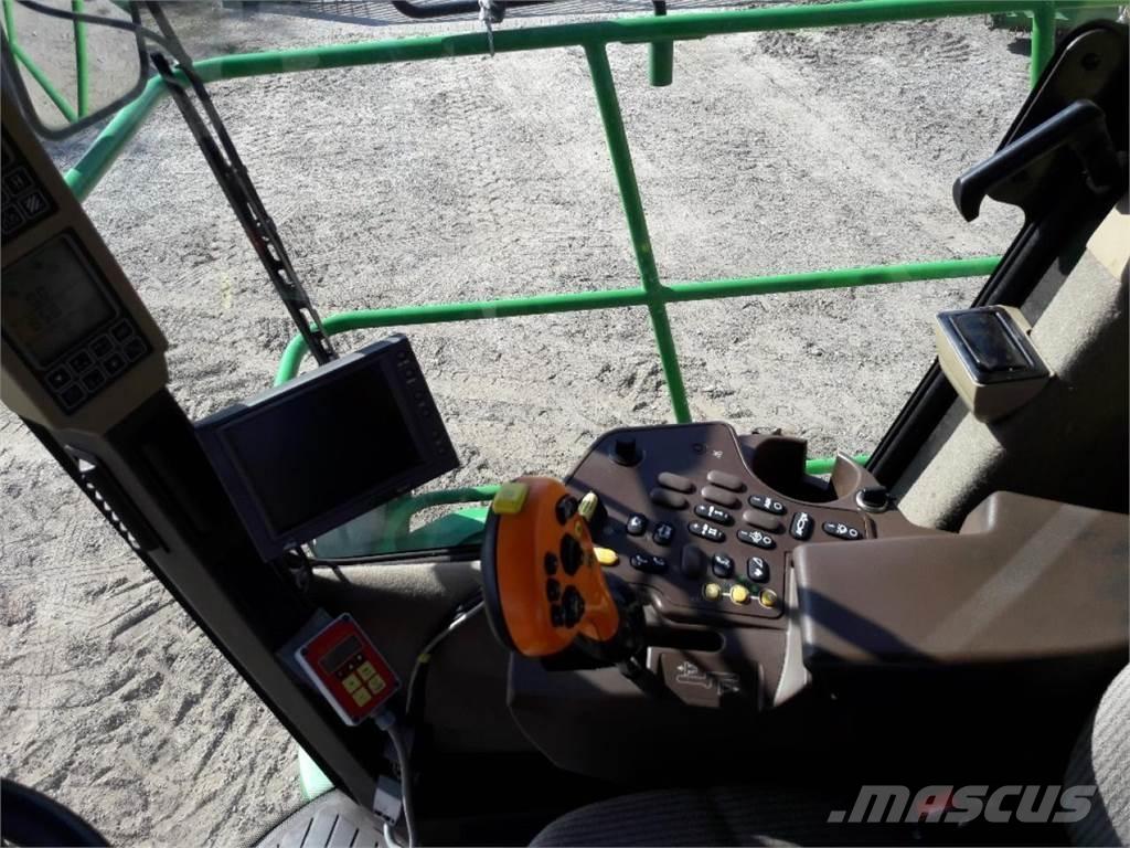 John Deere 7350 Strojevi za krmu na vlastiti pogon
