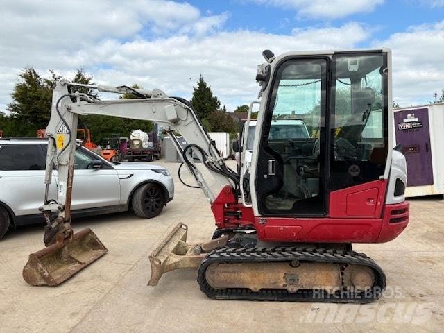 Takeuchi TB 230 Mini bageri <7t