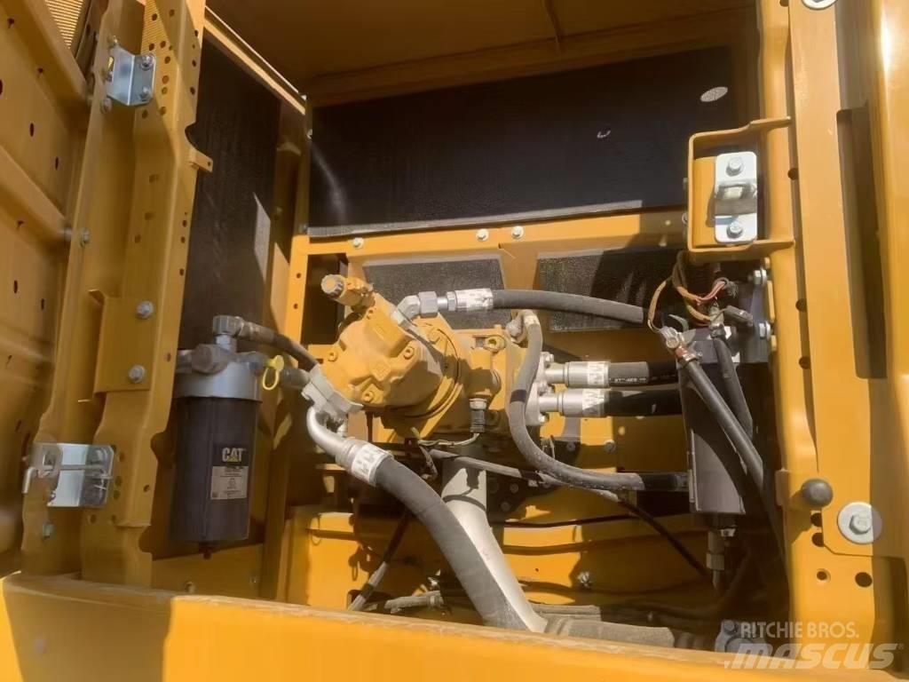 CAT 345GC Bageri gusjeničari