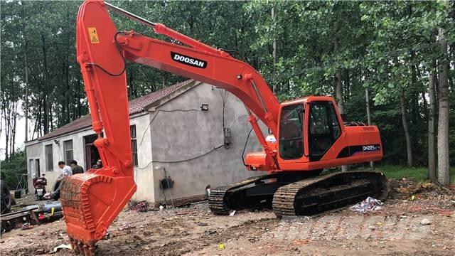 Doosan DH225LC-7 Bageri gusjeničari