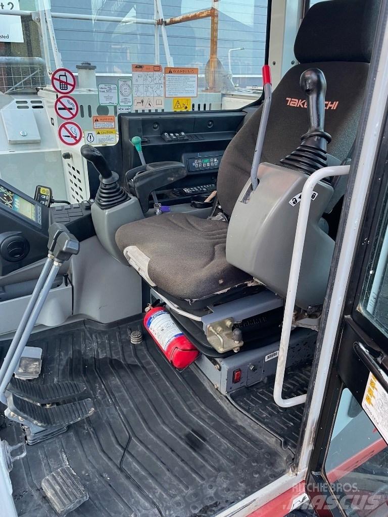 Takeuchi TB2150 Bageri gusjeničari