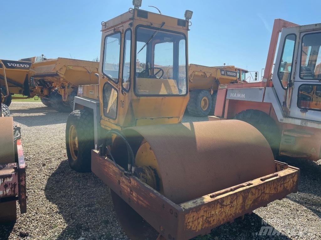 Bomag BW172 Valjci sa jednim bubnjem