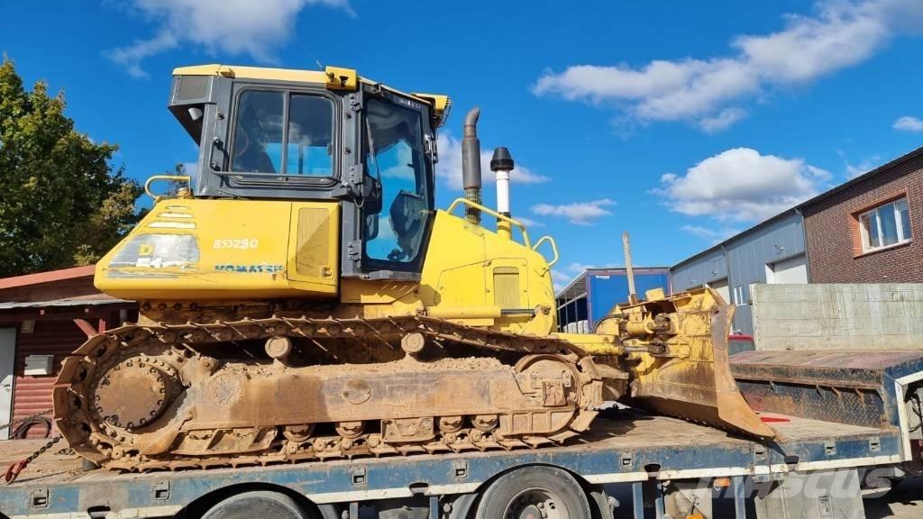 Komatsu D 51 EX-22 Buldožeri gusjeničari