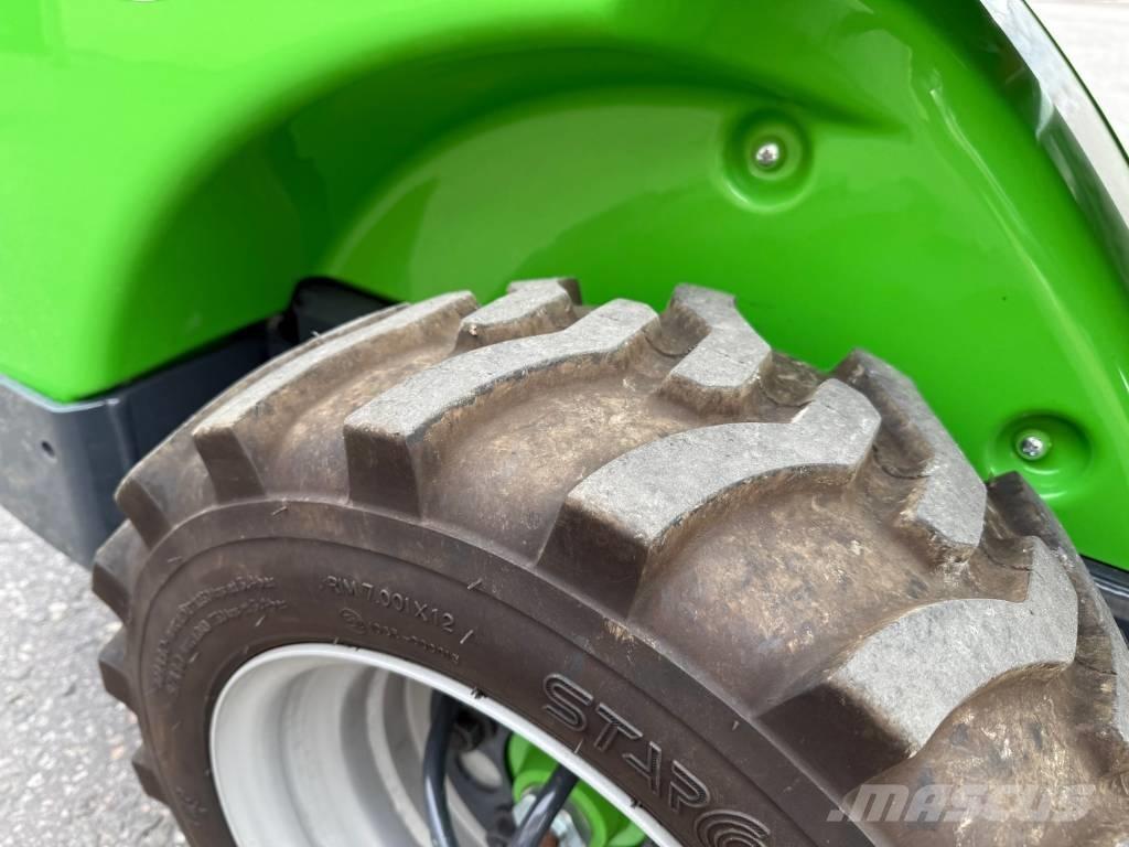 Avant 423 Višenamjenski utovarivači