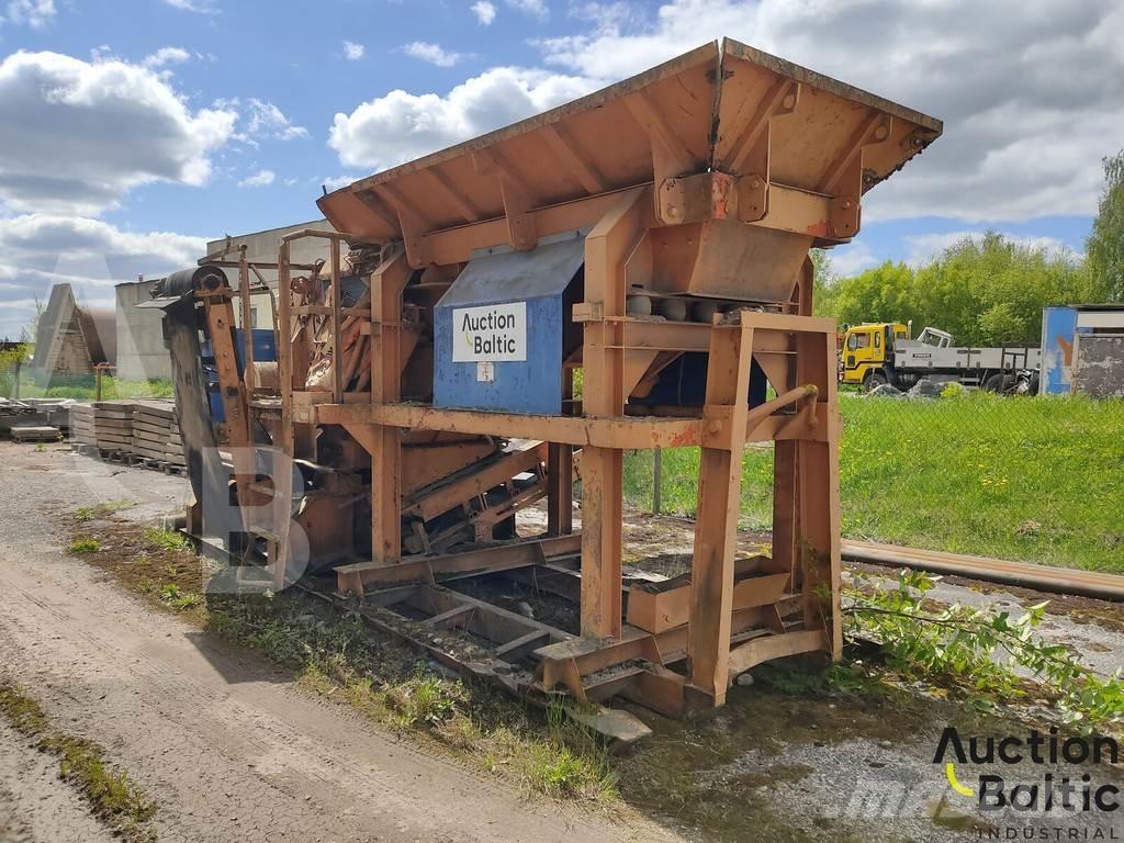 BMD RA700/4 Drugi strojevi i priključci za obradu zemlje