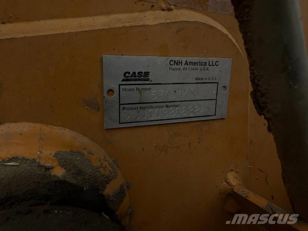 CASE 570 M XT Utovarivači na kotačima