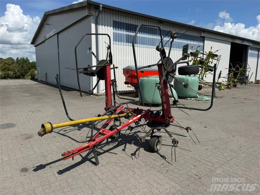 Vicon Fanex 523T Okretači i sakupljači sijena