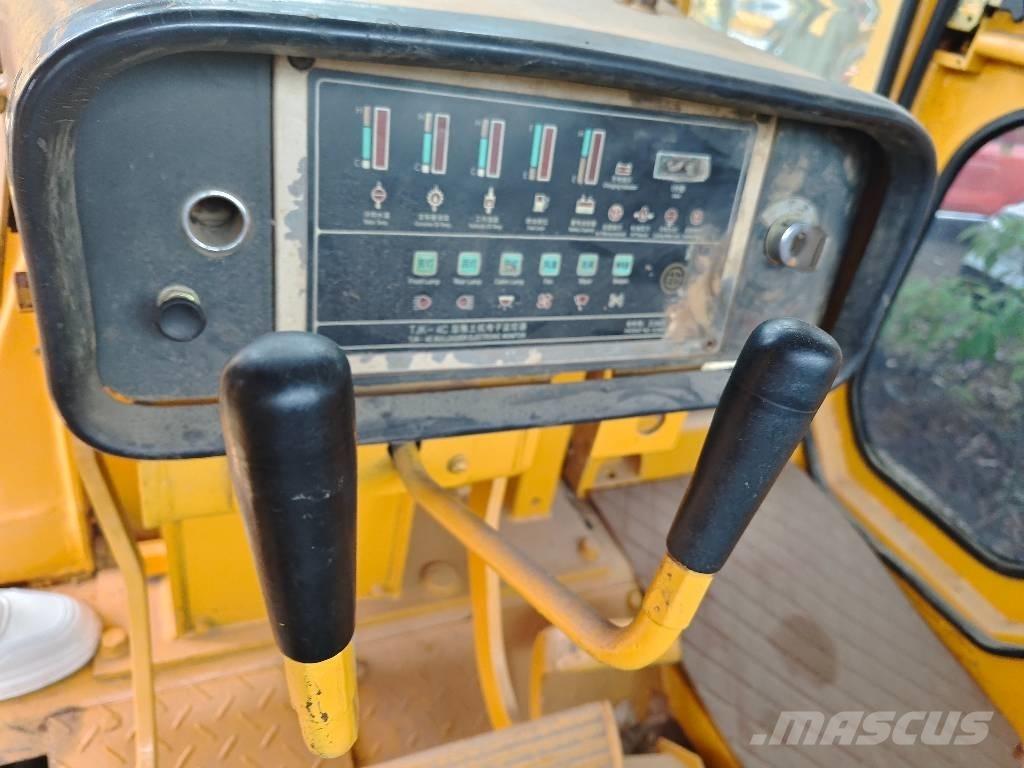 CAT D 7 G Buldožeri gusjeničari
