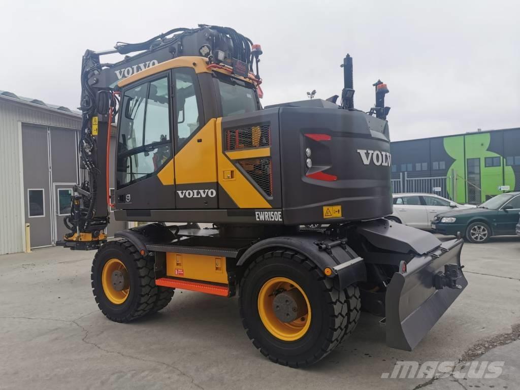Volvo EWR150E Bageri na kotačima