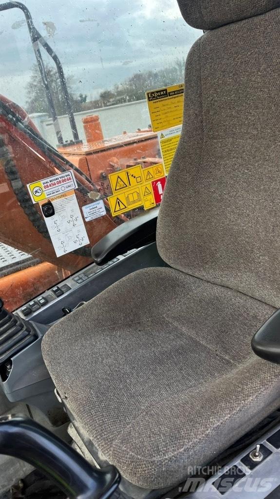 Doosan DX225 Bageri na kotačima