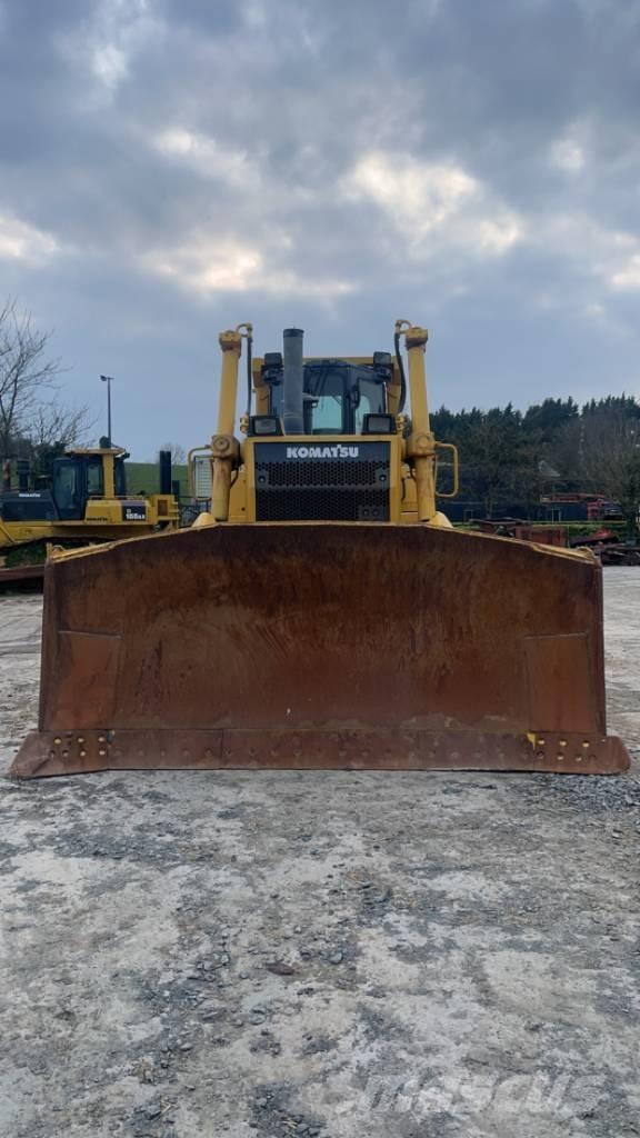 Komatsu D 155 AX-5 Buldožeri gusjeničari