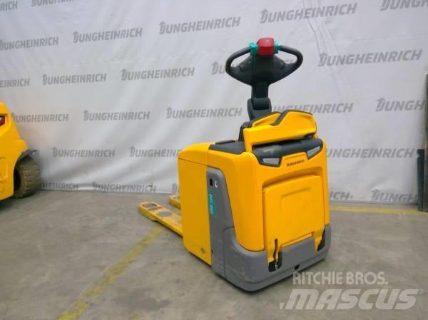 Jungheinrich ERE 120 Nisko podizni električni viličar sa platformu