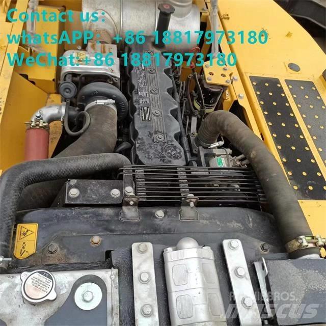 Komatsu PC 220-8 Bageri gusjeničari