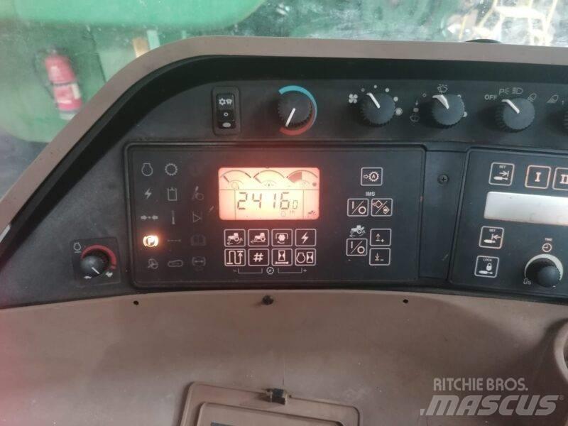 John Deere 8520 T Traktori