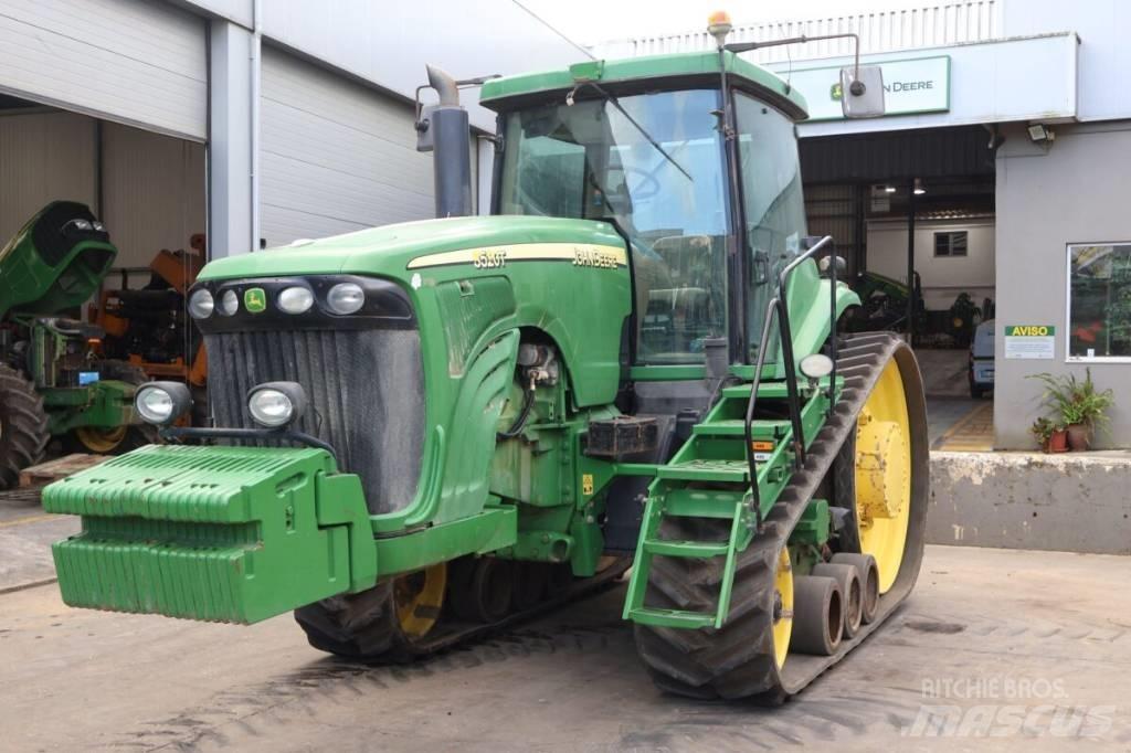 John Deere 8520 T Traktori