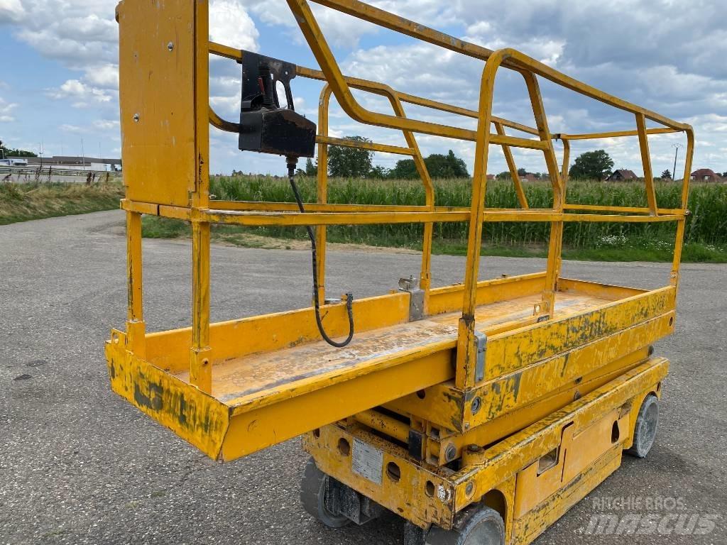 Haulotte Compact 8 Škaraste platforme