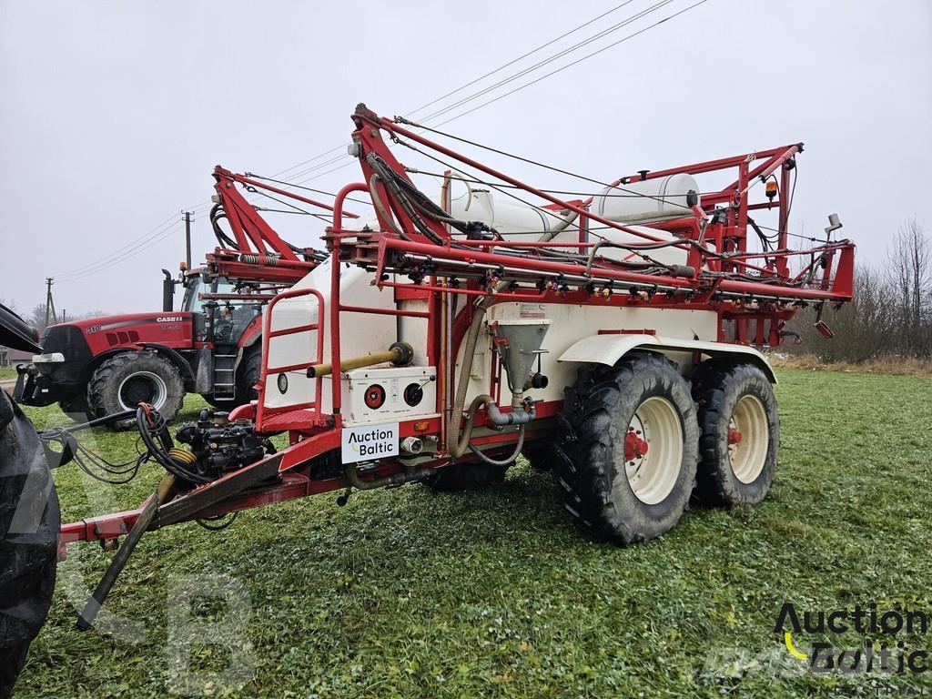 Lindus 7000 Vučene prskalice