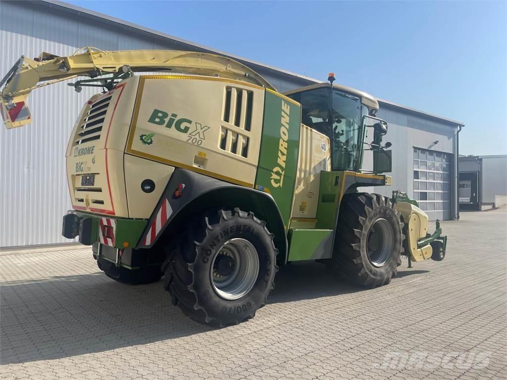 Krone Big X 700 Strojevi za krmu na vlastiti pogon