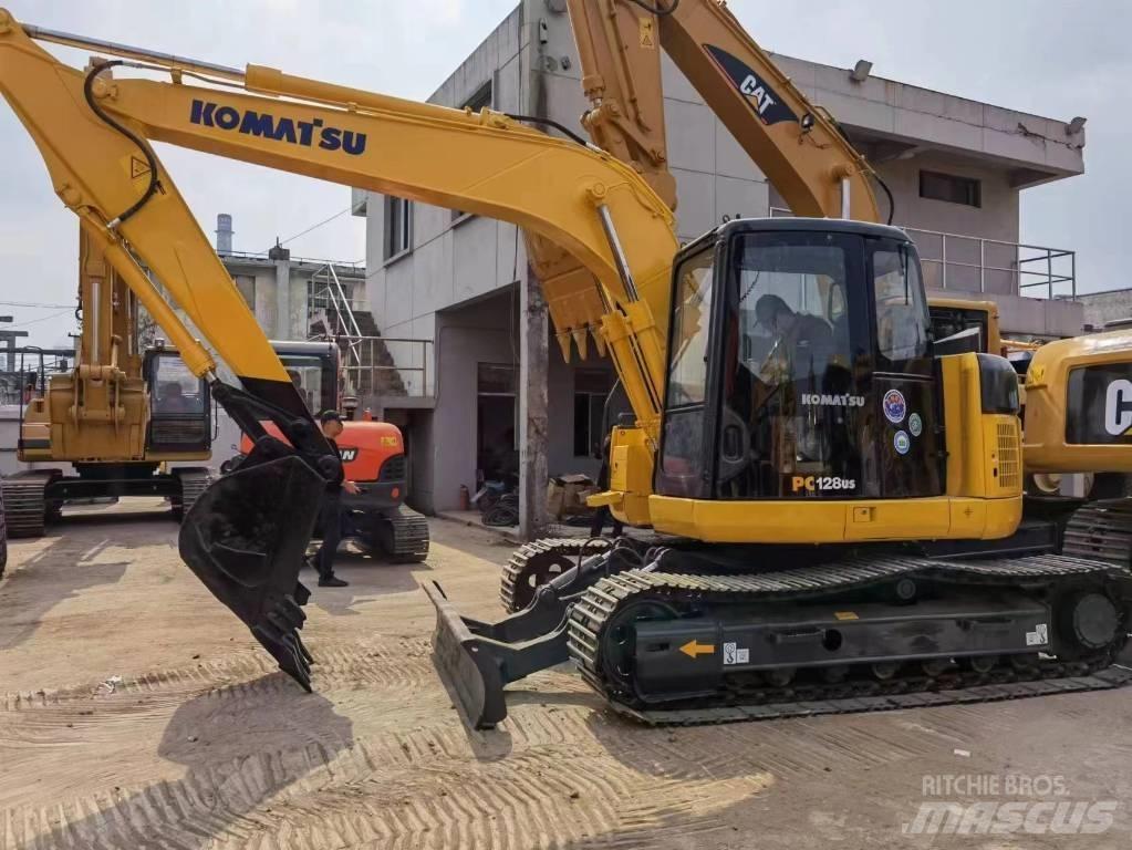 Komatsu PC 128US Midi bageri 7t – 12t