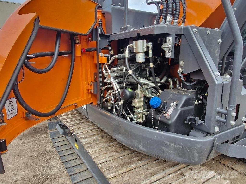 Develon DX 140 LCR-7 Bageri gusjeničari