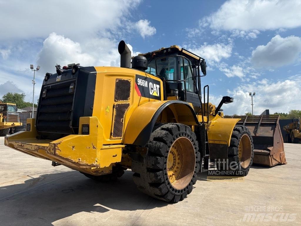 CAT 966 M Utovarivači na kotačima