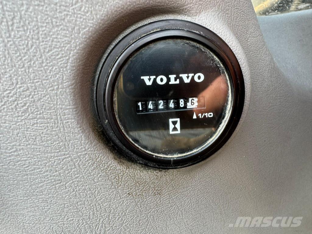 Volvo EC750EL Bageri gusjeničari