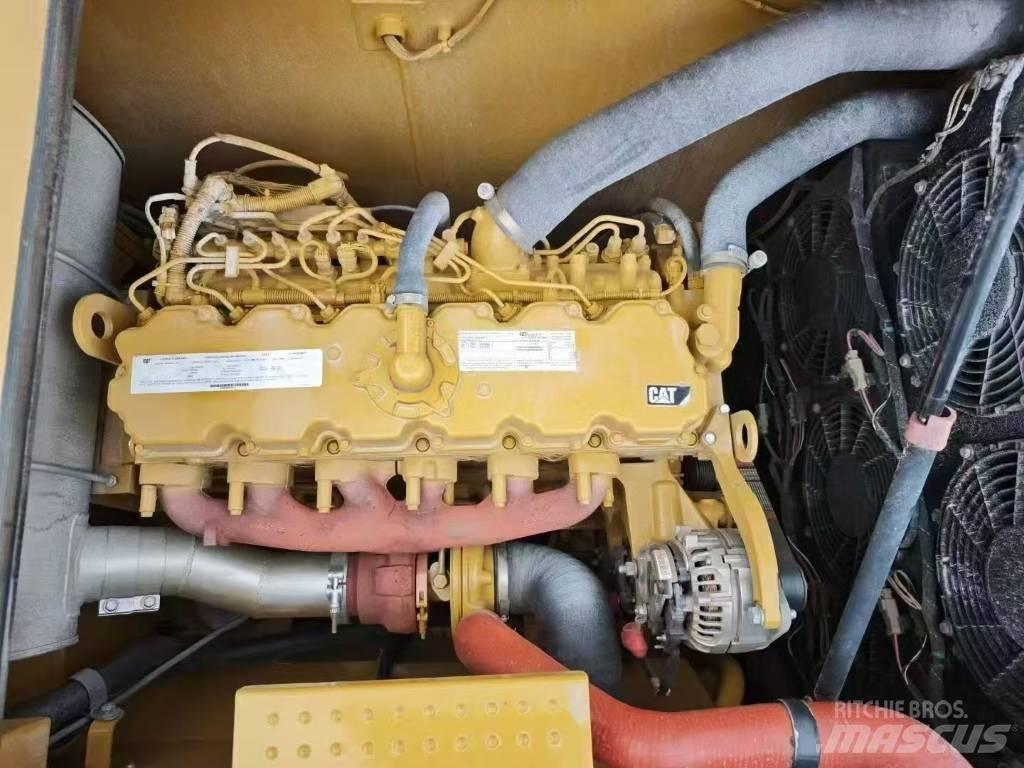 CAT 330GC Bageri gusjeničari