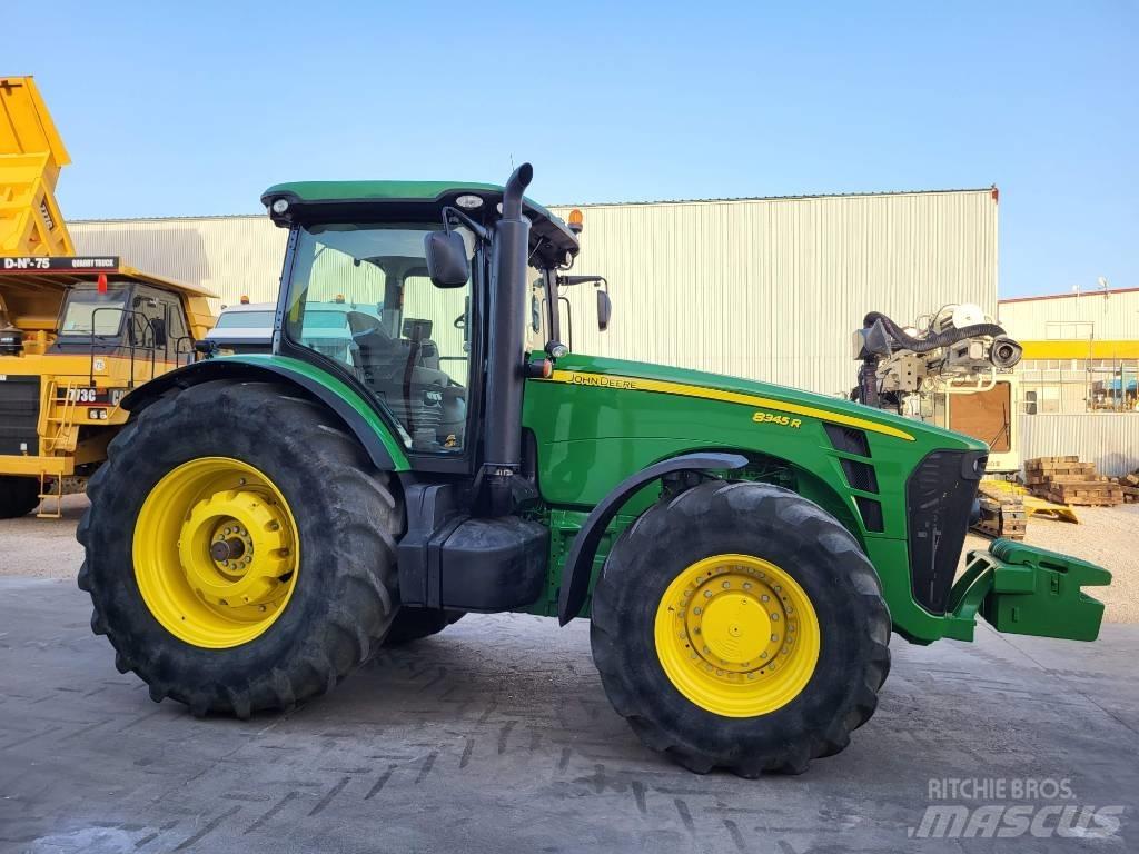 John Deere 8345 R Traktori