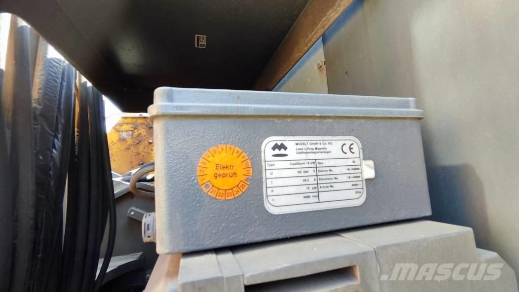 Liebherr LH 30 M Bageri za manipuliranje materijalom / otpadom