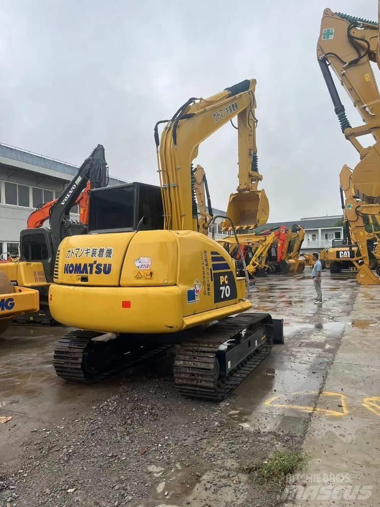 Komatsu PC 70 Mini bageri <7t