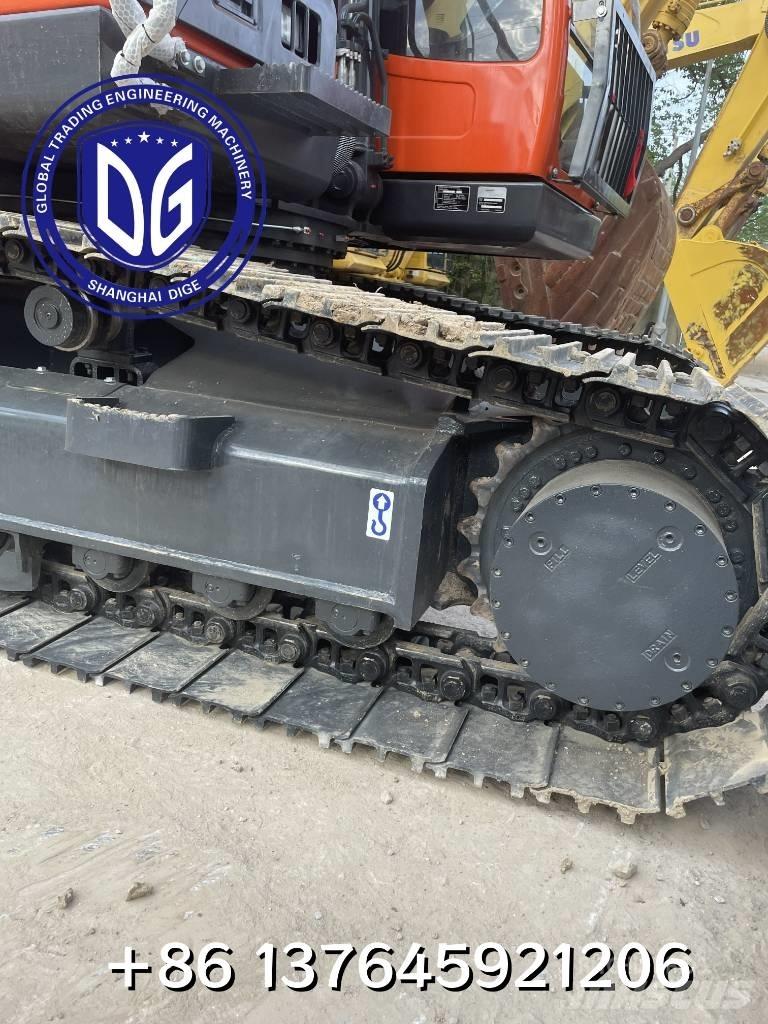 Doosan DX 225 LCA Bageri gusjeničari
