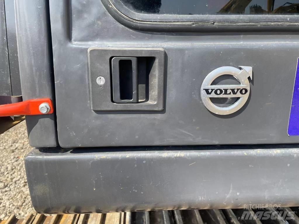 Volvo ec240 Bageri dugog dosega