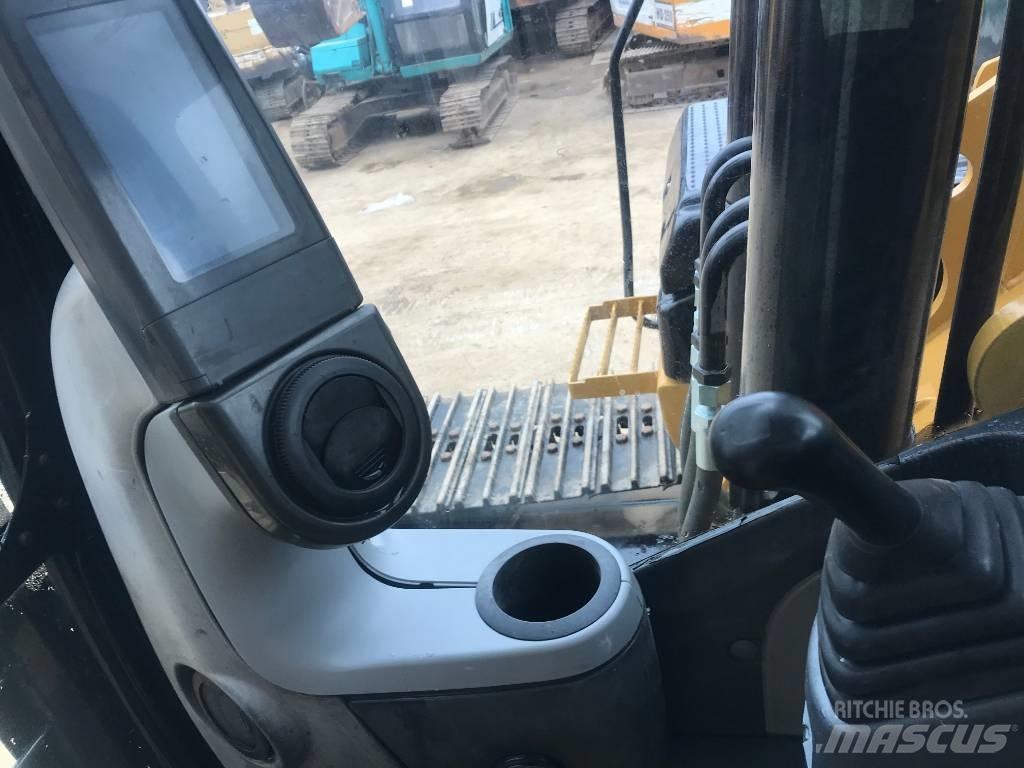CAT 320 D L Bageri gusjeničari