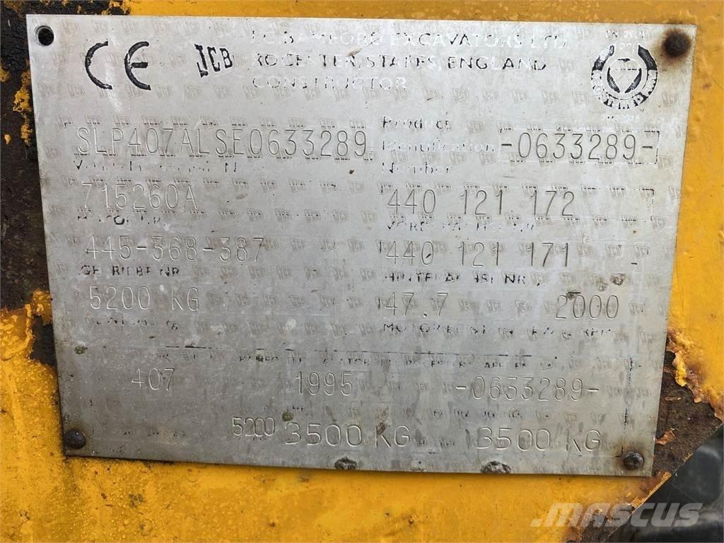 JCB 407 Višenamjenski utovarivači