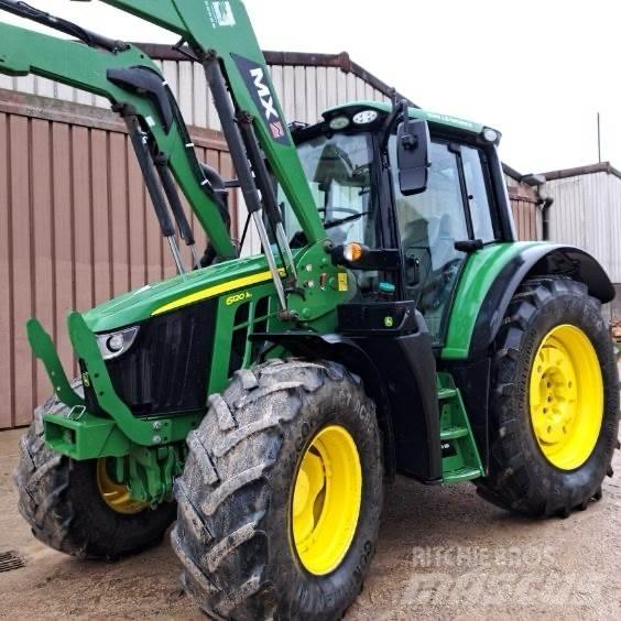 John Deere 6120M Traktori