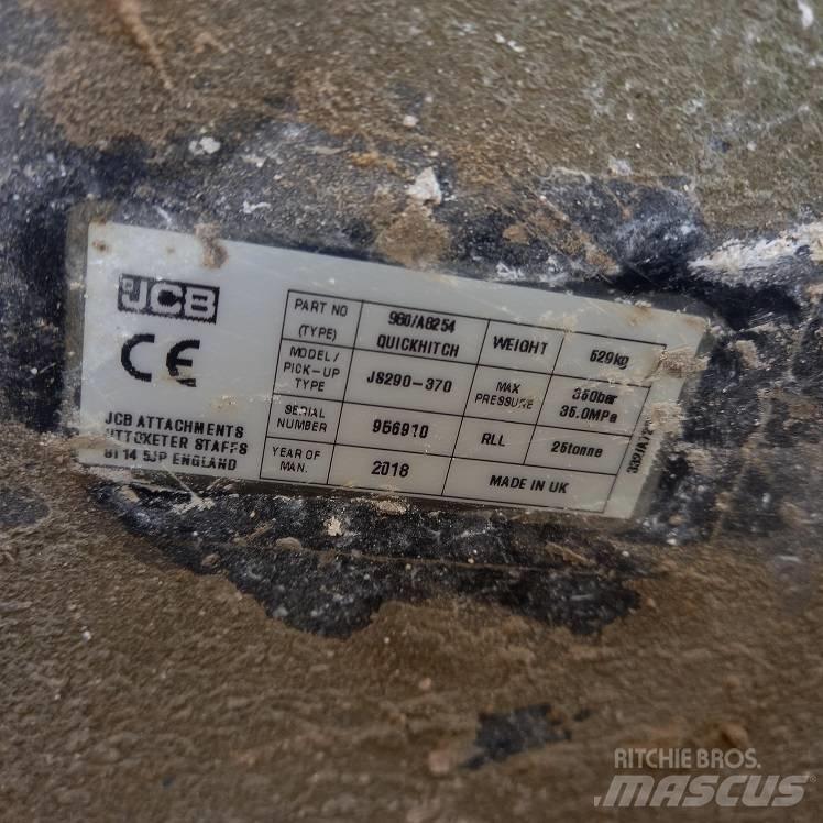 JCB JS 300 LC Bageri gusjeničari