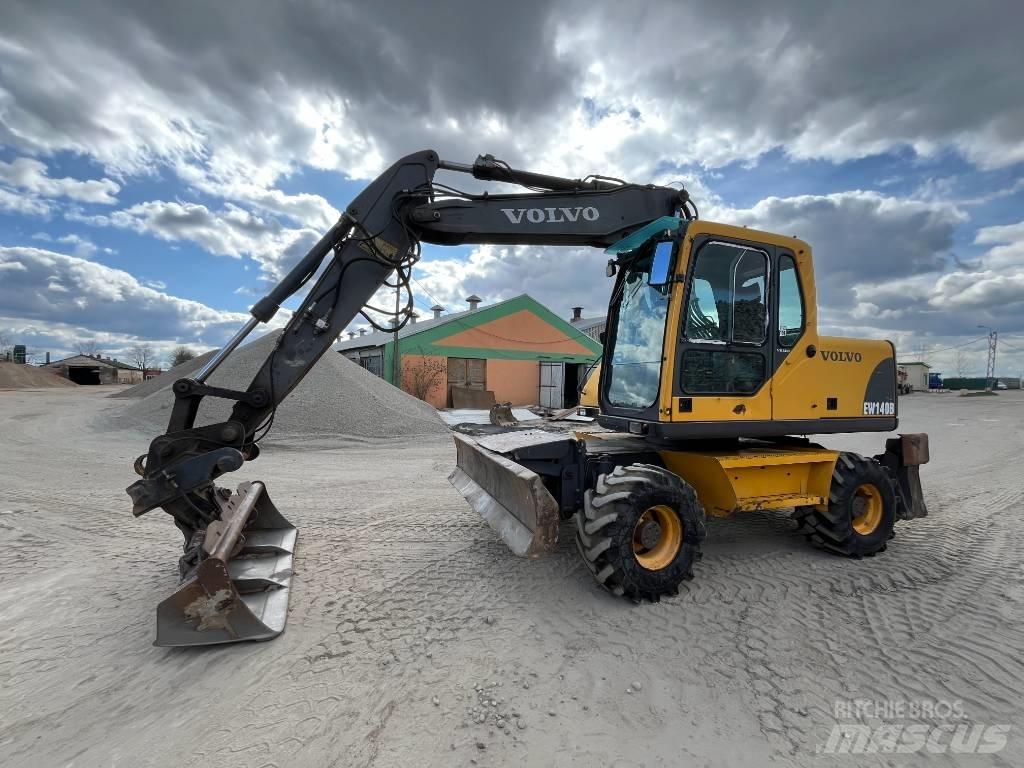 Volvo EW 140 B Bageri na kotačima